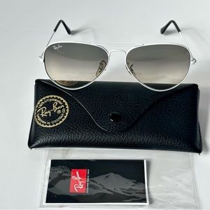 RB3025 Aviator Large Metal 032/32 58-14 2N WHITE Sunglasses Gradient Smoke Lens